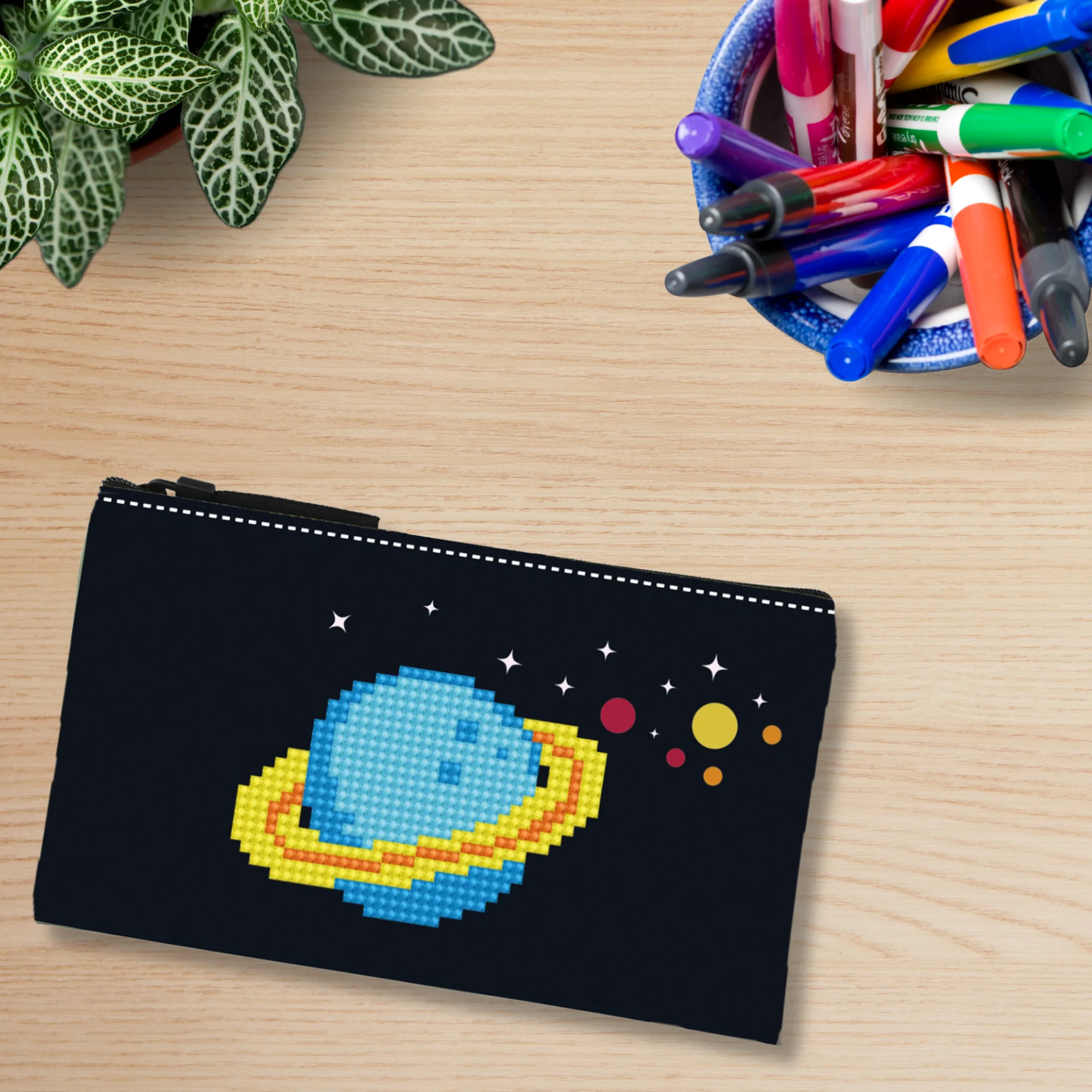 Diamond Dotz DOTZIES Zipper Pouch Black SPACE Diamond Painting - 7.5" x 4.3" - Image 2