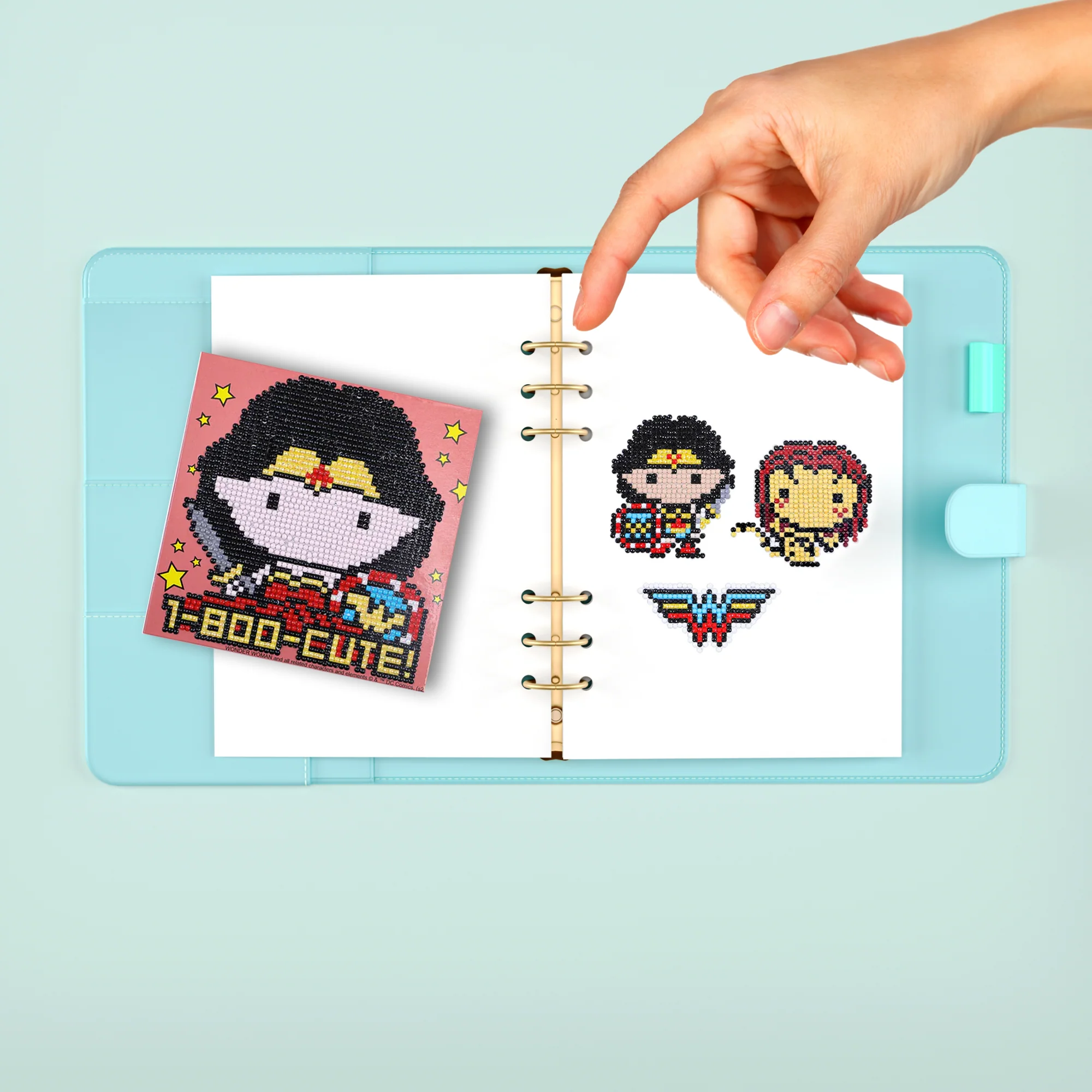 Diamond Dotz Wonder Woman Multi-Piece Kit - 5.9" x 5.9" - Image 4